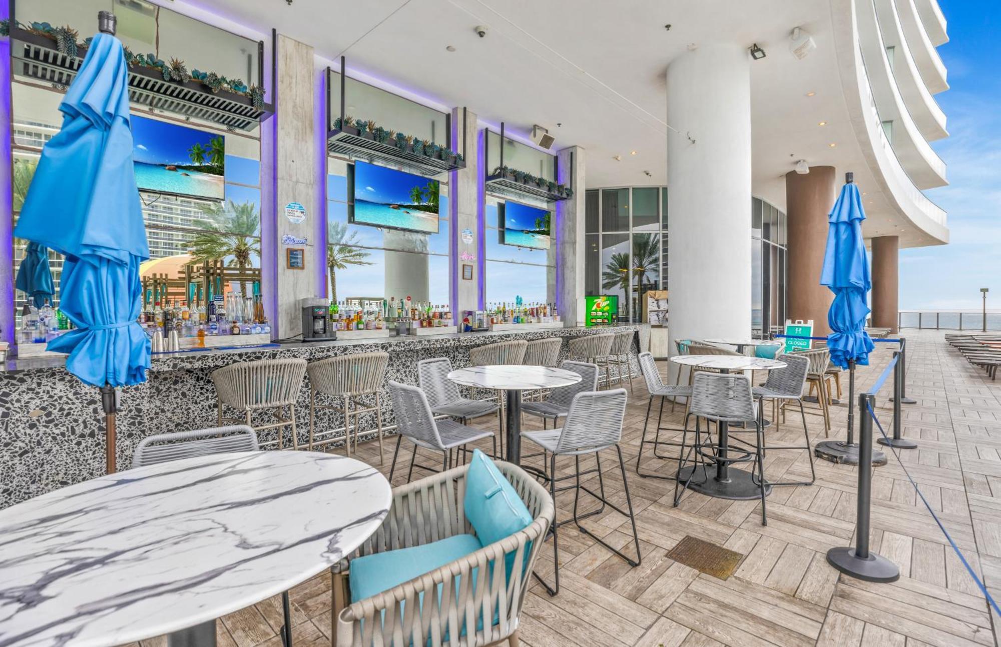Wake Up To The Sound Of Waves In A Stylish Condo In A Luxury Resort Hollywood Exterior photo